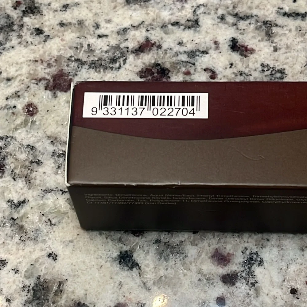 Becca Cacao Ultimate Coverage Foundation